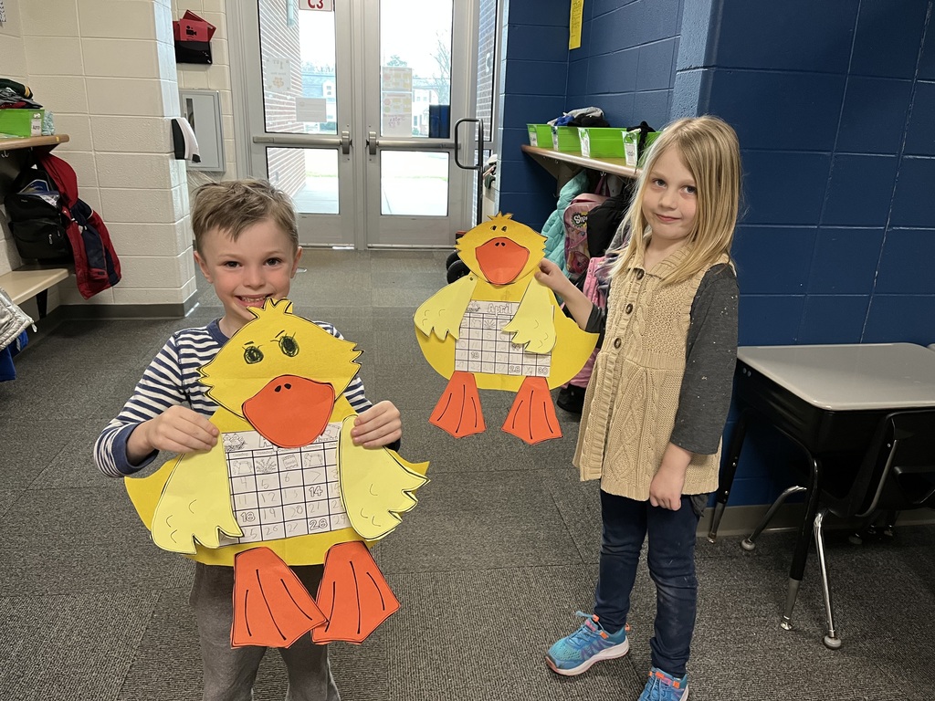 Students making duck calendars