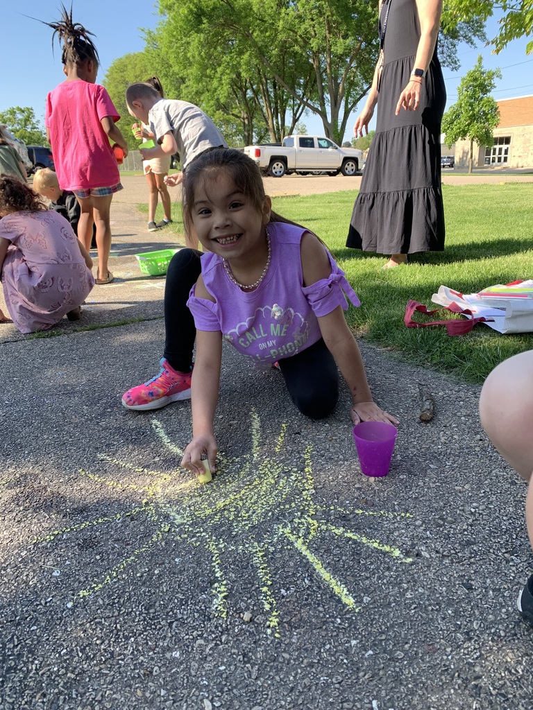 Girl with chalk
